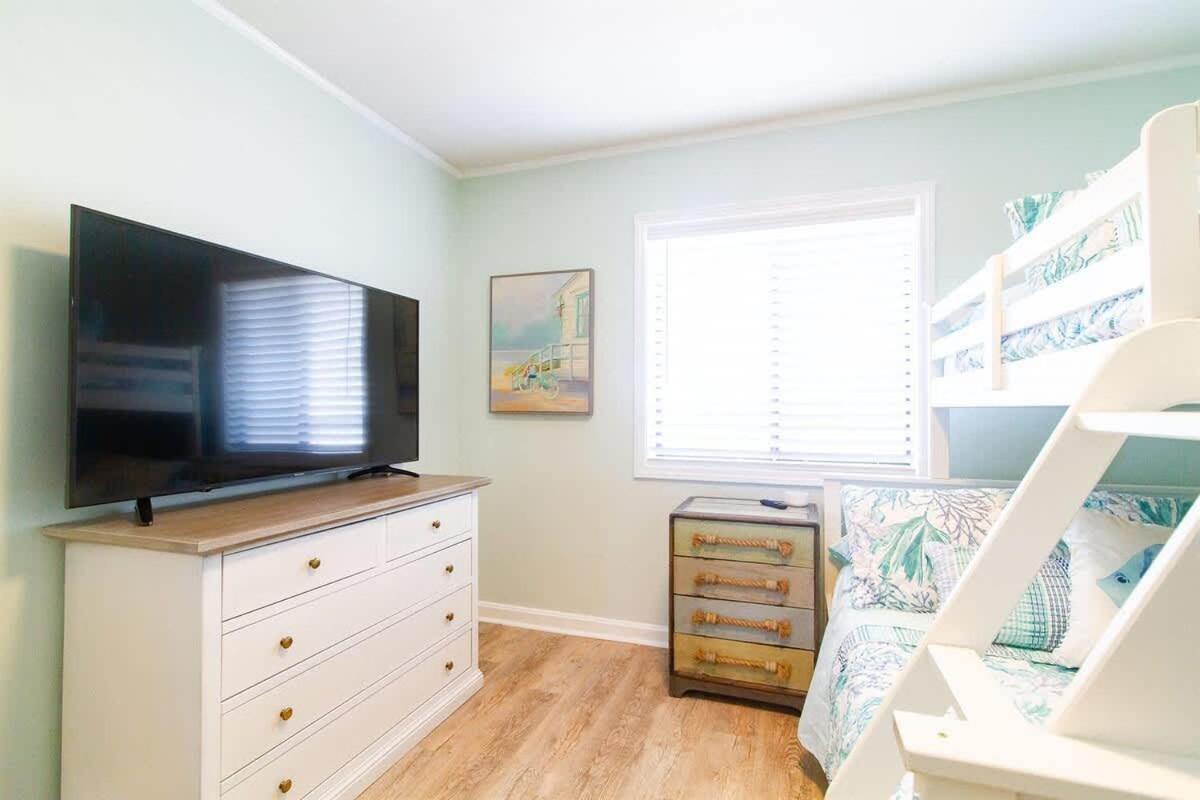 Beach Harbour 16 @ The Carolina Beach Boardwalk - Full Remodel! Ngoại thất bức ảnh